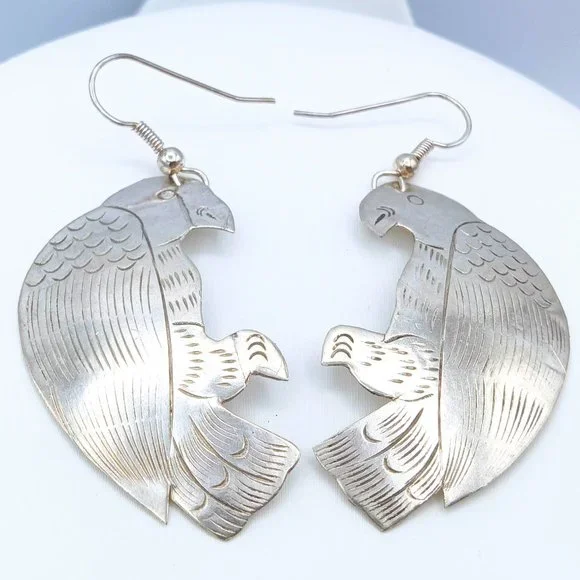 Vintage Silver Etched Bird Hawk Dangle Earrings - Picture 9 of 12